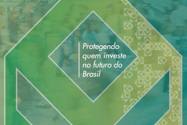 Slogan da CVM em página do Facebook