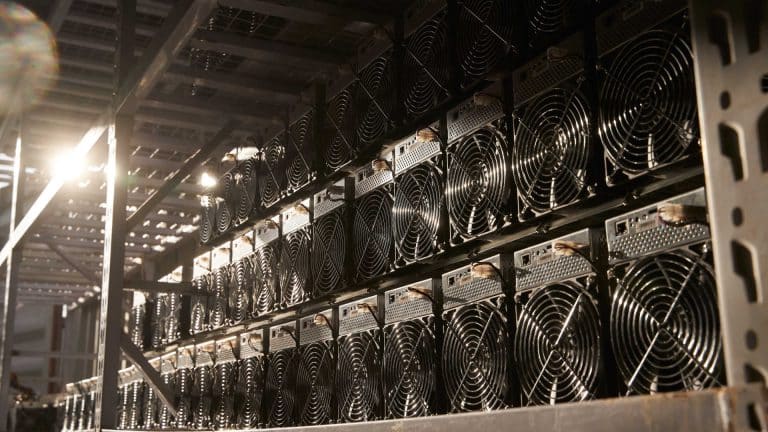 Equipamentos de mineração de Bitcoin.