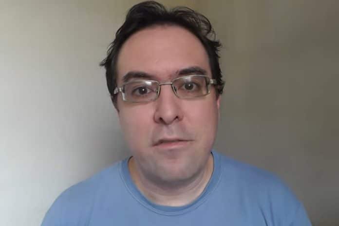 Daniel Fraga explicou sua visão sobre protestos, pela ótica libertária que seguia
