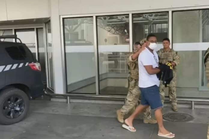 Faraó dos bitcoins em transferência para presídio de segurança máxima no Paraná