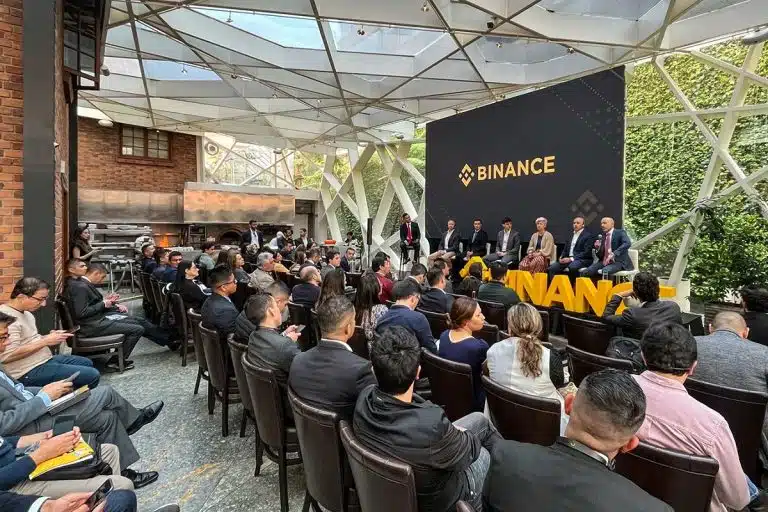 Evento da Binance na Colômbia reuniu autoridades de vários países para discutir sobre a tecnologia blockchain e criptomoedas