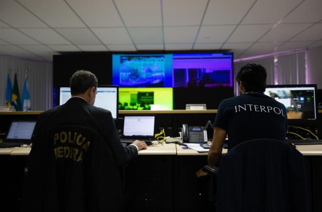 Interpol Polícia Federal