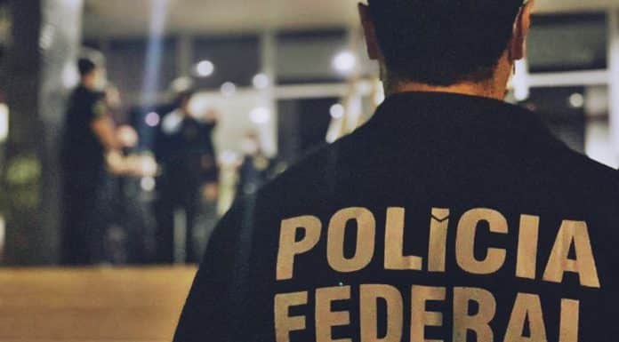 Agente da Polícia Federal do Brasil PF e criptomoedas