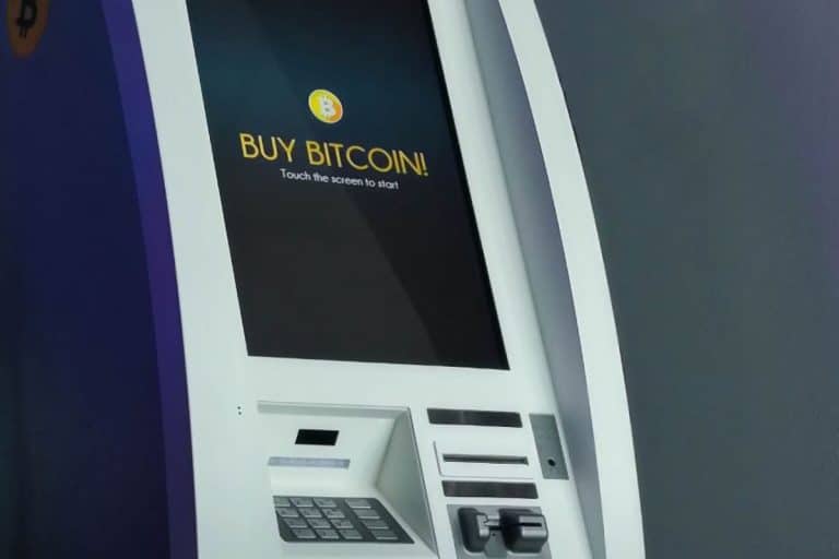 Caixa eletrônico de bitcoin produzido pela General Bytes