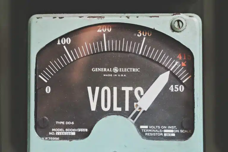 Medidor de volts de energia elétrica