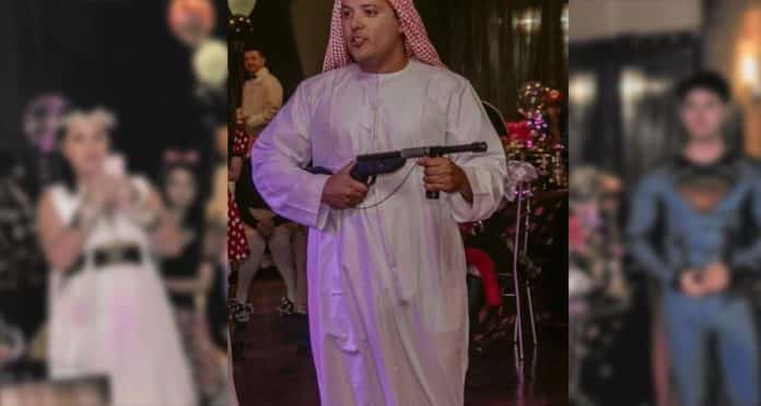 Sheik dos Bitcoins festa fantasia