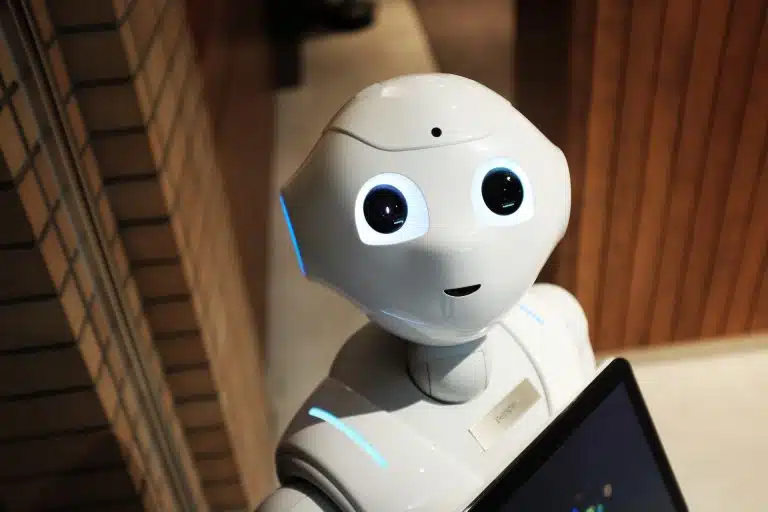Projeto de criptomoedas baseado em ‘robô de Inteligência Artificial’ aplica golpe de R$ 5 milhões