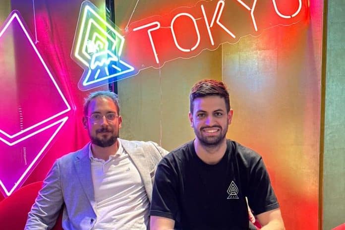 Brasileiros foram a Tóquio, no Japão, participar de evento da comunidade de criptomoedas local