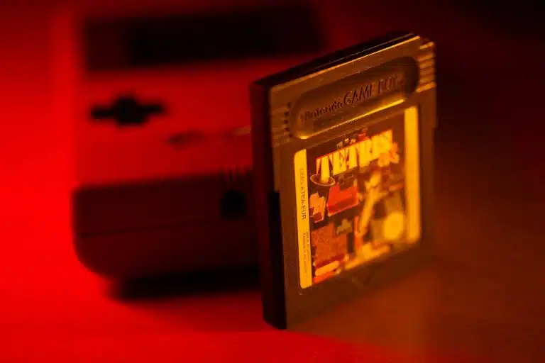 Em destaque, jogo Tetris e GameBoy