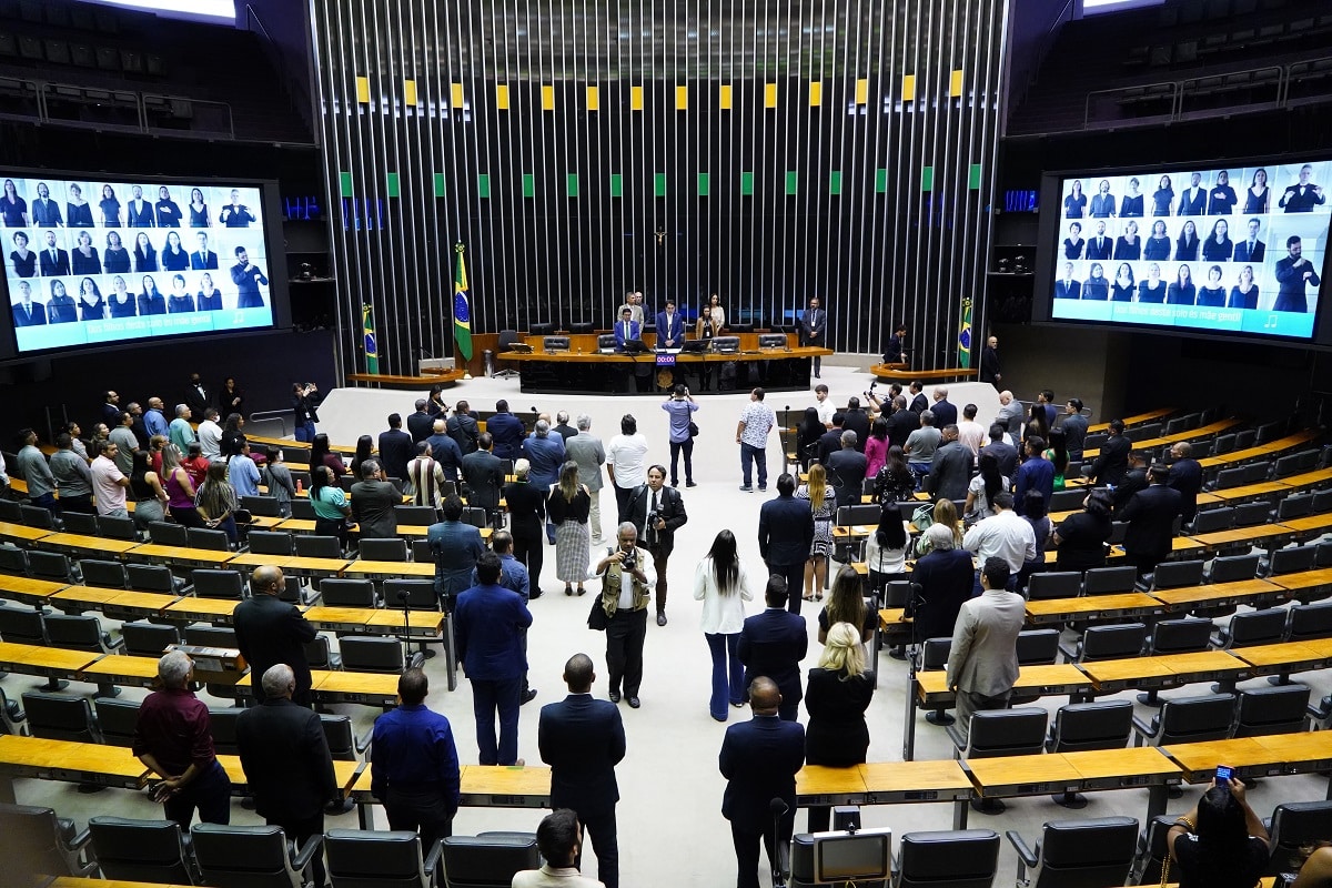 Sessão na Câmara dos Deputados federais