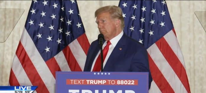 Donald Trump, ex-presidente americano, falando sobre situação do dólar.