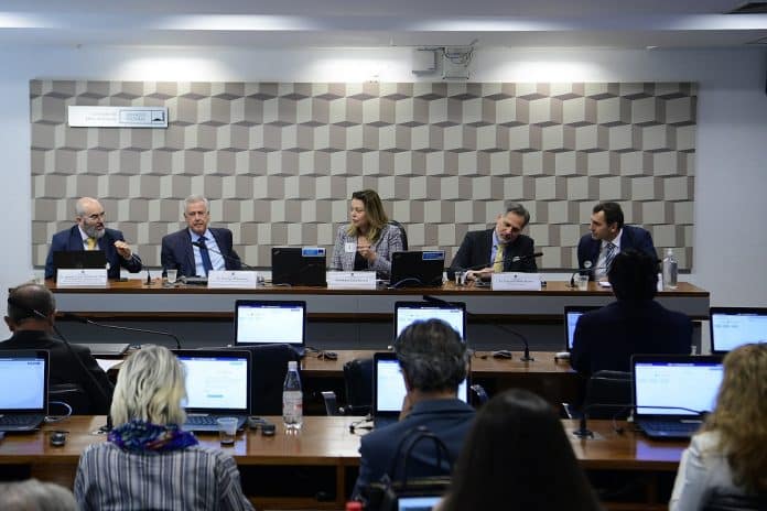 Comissão de Meio Ambiente (CMA) realiza audiência pública interativa para debater o Projeto de Lei que regulamenta o Mercado Brasileiro de Redução de Emissões (MBRE)
