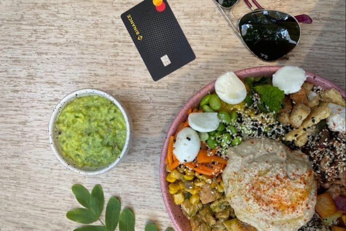 Binance card no Brasil