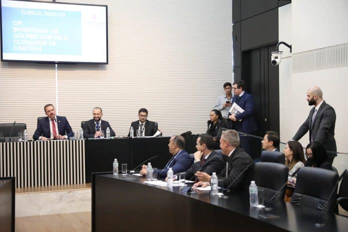 Reunião da CPI dos Golpes com Pix e Clonagem de Cartões na Assembleia Legislativa de São Paulo