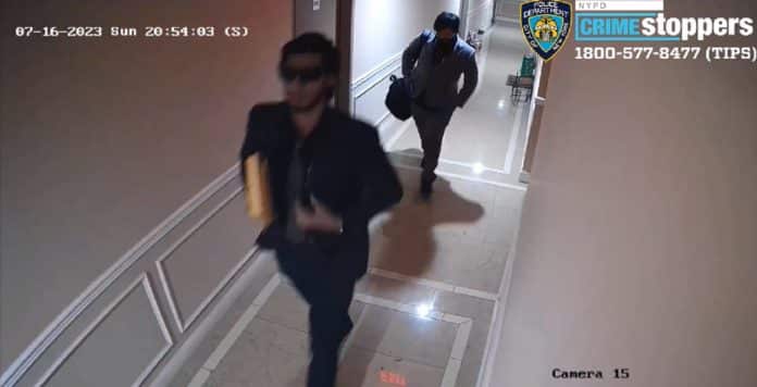 Dupla disfarçada de FBI invade casa e rouba criptomoedas