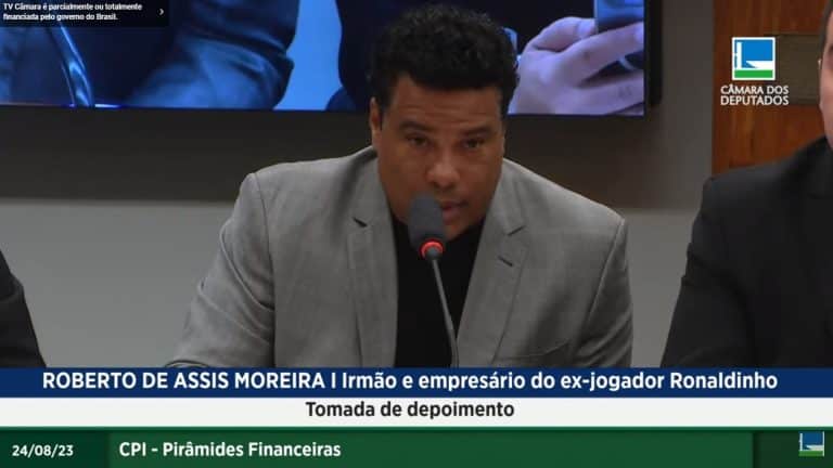 Irmão de Ronaldinho Gaúcho comparece para depoimento na CPI das Pirâmides Financeiras