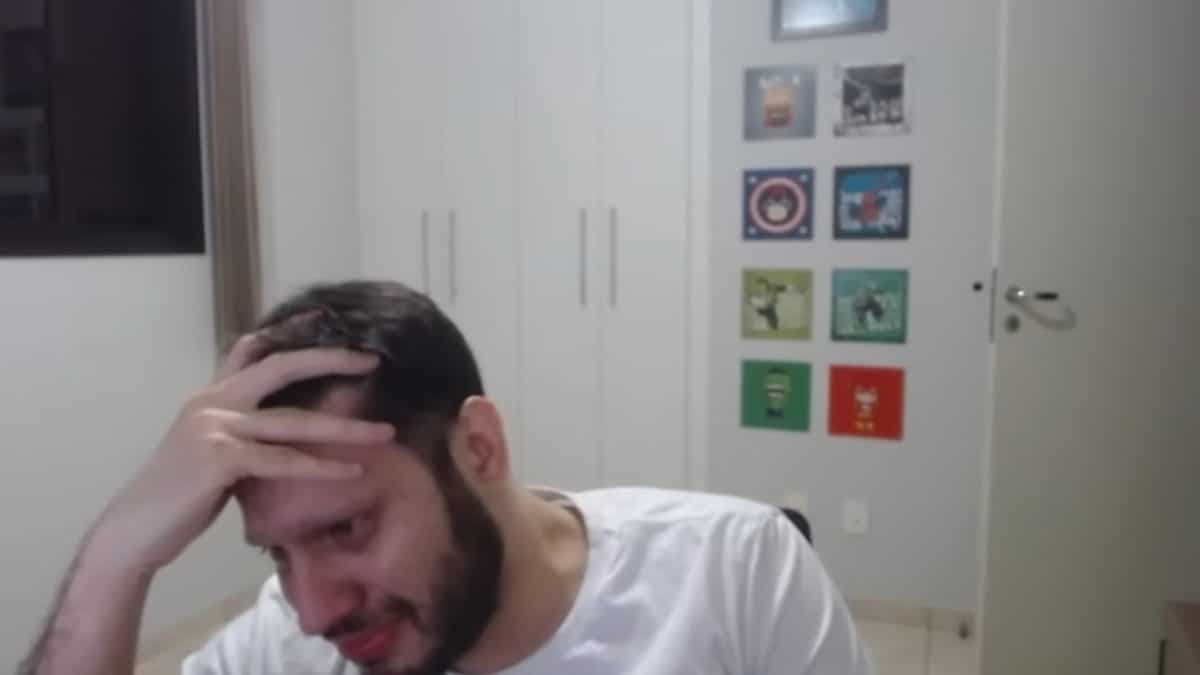 Ivan Bianco, criador de conteúdo no canal Fraternidade Crypto. Fonte: YouTube/Reprodução.