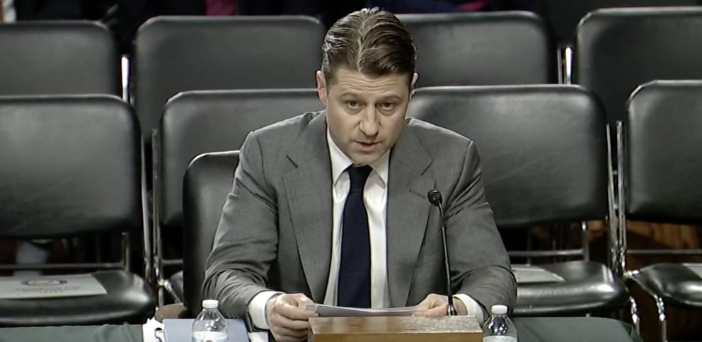 Ben McKenzie no Senado Americano