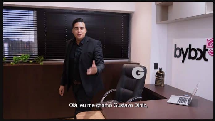 Gustavo DIniz - Engomadinho dos bitcoins (imagem: Reprodução Youtube)