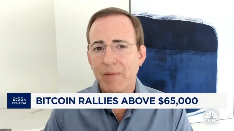 William Quigley, co-fundador da Tether, falando sobre Bitcoin com a CNBC. Fonte: YouTube/Reprodução.