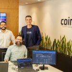 Mikail Ojevan, responsável pela Coinext Asset, Luis Martins, responsável pela Gestão da Coinext Asset e Israel Guerra, responsável pela área de Tecnologia da Coinext Asset – Divulgação Coinext