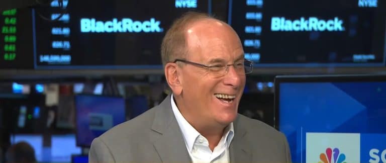Larry Fink, CEO da BlackRock, falando sobre Bitcoin. Fonte: CNBC/Reprodução.