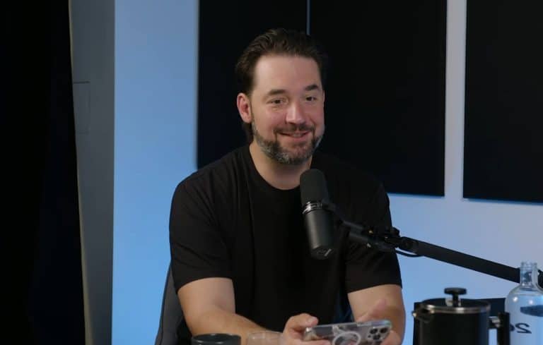 Alexis Ohanian, co-fundador do Reddit, falando sobre Bitcoin e Ethereum. Fonte: 20VC/Reprodução.