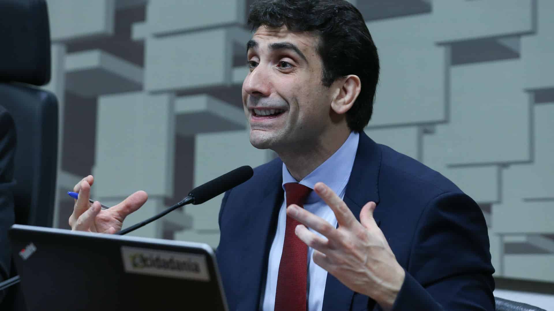 Brasileiros querem saber o que Galípolo acha do Drex em sabatina no Senado Federal na próxima terça-feira (8)
