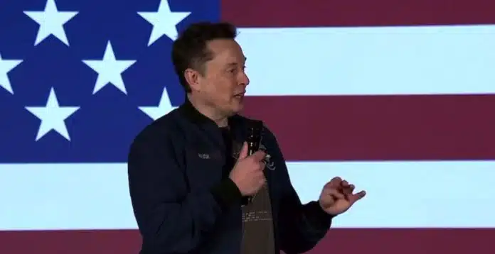 Elon Musk falando sobre emergência financeira nos EUA. Fonte: Redes sociais/Reprodução.