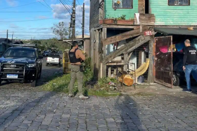 Polícia Civil do Rio Grande do Sul em operação contra estelionato no Brasil, usando conto do bilhete premiado