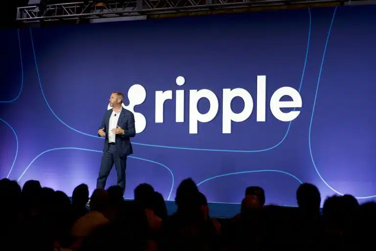 CEO da Ripple em evento, Brad