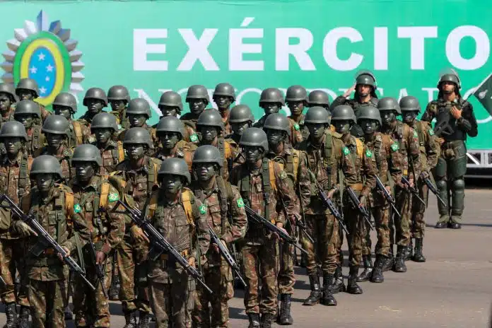 solenidade do Dia do Soldado. Foto: Fabio Rodrigues-Pozzebom/ Agência Brasil exército brasileiro