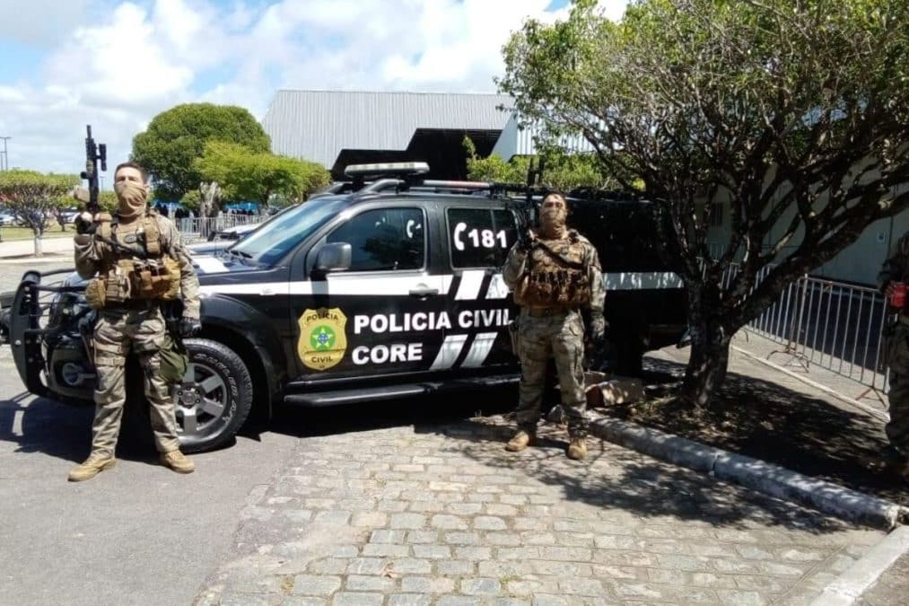 Agentes da Polícia Civil de Sergipe em operação