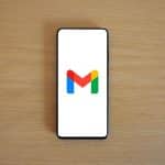 Aplicativo com Gmail aberto alerta ao Google