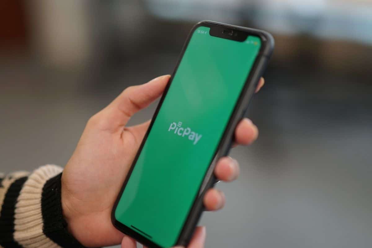 Brasileiro perde processo para PicPay após cair em golpe de criptomoedas