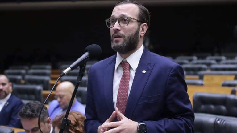 Dep. Filipe Barros (PL - PR) criptomoedas facção venezuelana