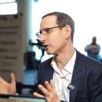 Matthew Sigel, executivo da VanEck, falando sobre Bitcoin. Fonte: YouTube/Reprodução.