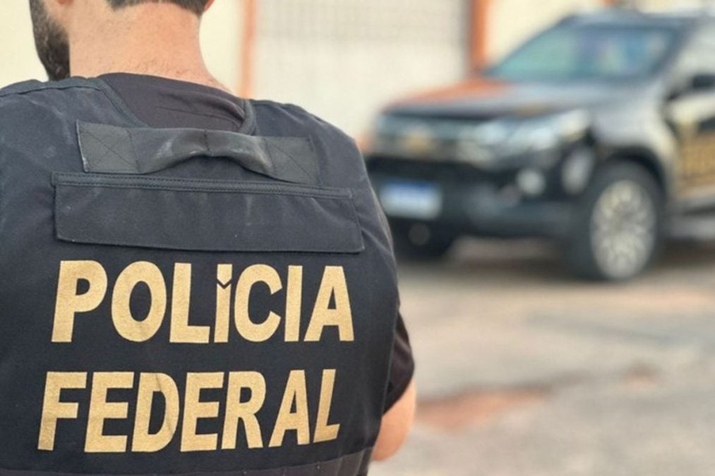 Agente da PF em Rondônia durante operação criptomoedas