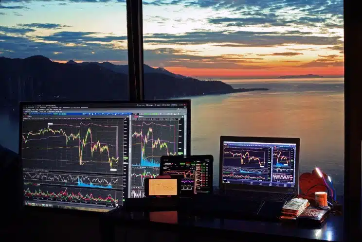 Como fazer Day Trade de criptomoedas: guia prático para iniciantes e investidores