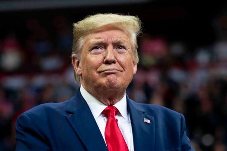 Donald Trump sorrindo