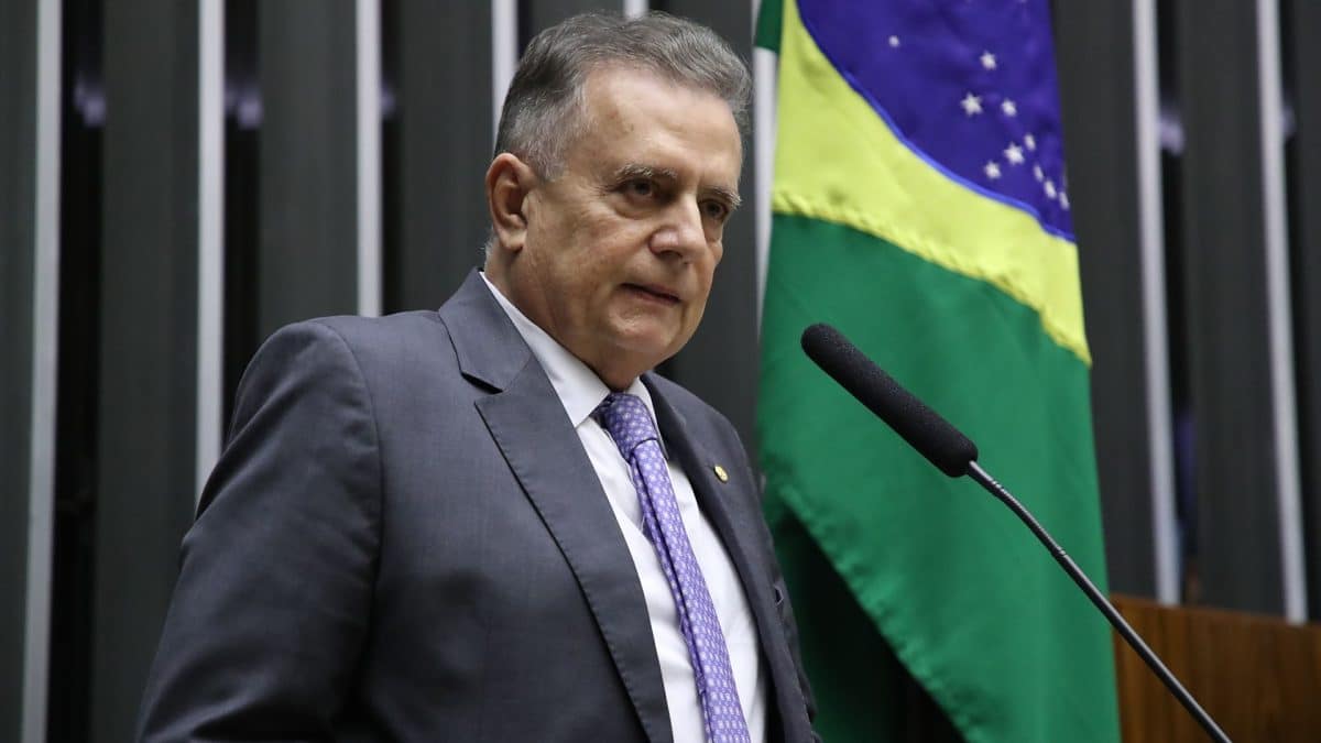 Deputado Federal Flávio Nogueira (PT - PI) mineração e trade de bitcoin