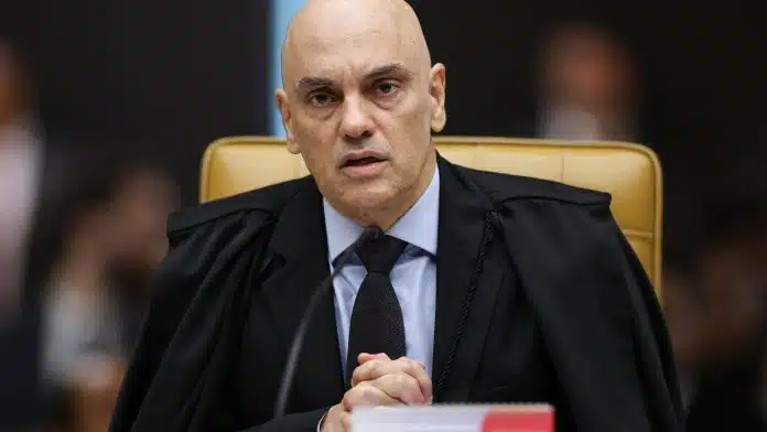Ministro Alexandre de Moraes em Sessão plenária do STF desbloquear criptomoedas