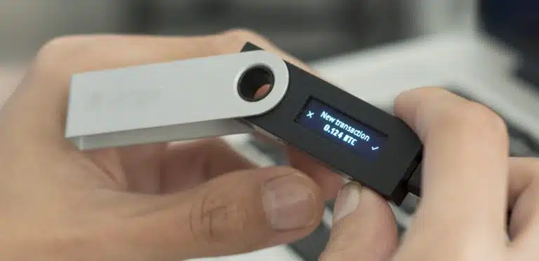Ledger Nano S. Fonte: Ledger/Reprodução.