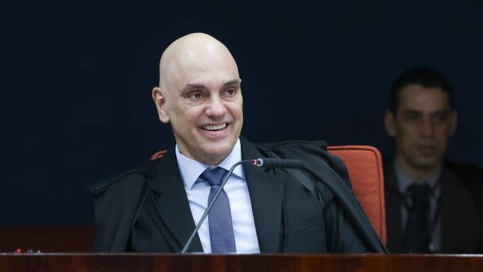 Moraes STF IOF cobrança criptomoedas retroativa