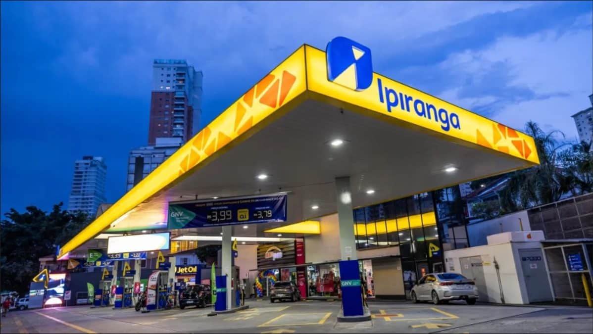 Posto de gasolina no Brasil Ipiranga criptomoedas P2P