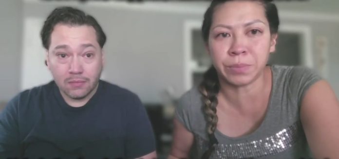 Jimmy, investidor que perdeu 7,4 bitcoins, ao lado de sua esposa Lily. Fonte: YouTube/Reprodução.