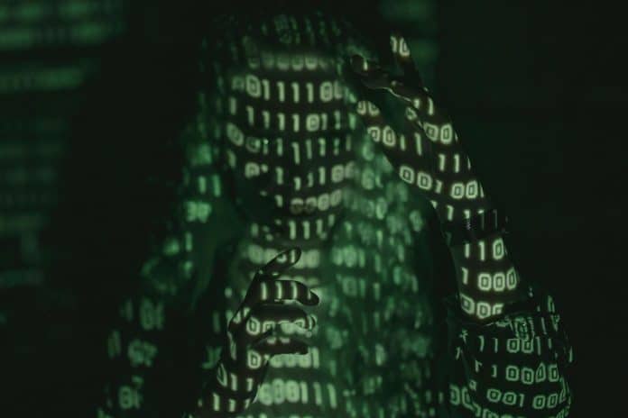 Hacker. Fonte: cottonbro studio/Pexels.
