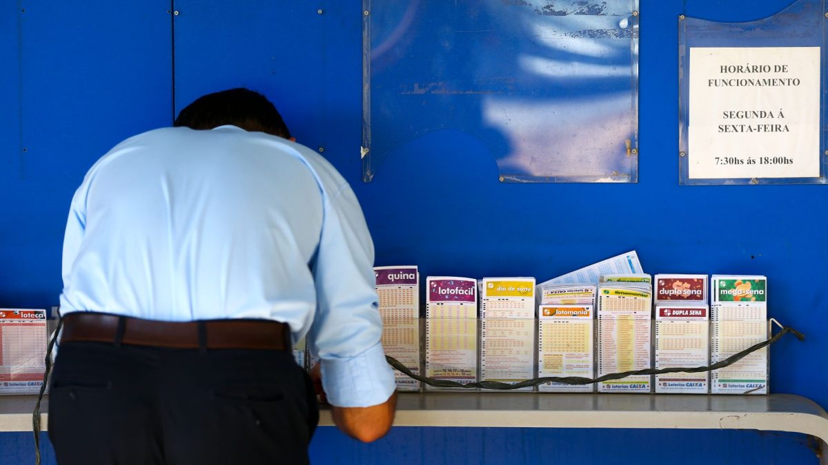apostas jogos criptomoedas bitcoin pena