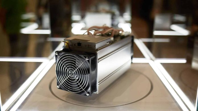 Máquina de mineração de bitcoin em destaque