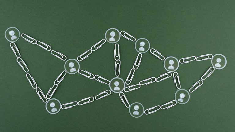 blockchain proof-of-stake p2p defi